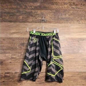Under Armour Men's Black and Neon Green Athletic Padded Shorts
